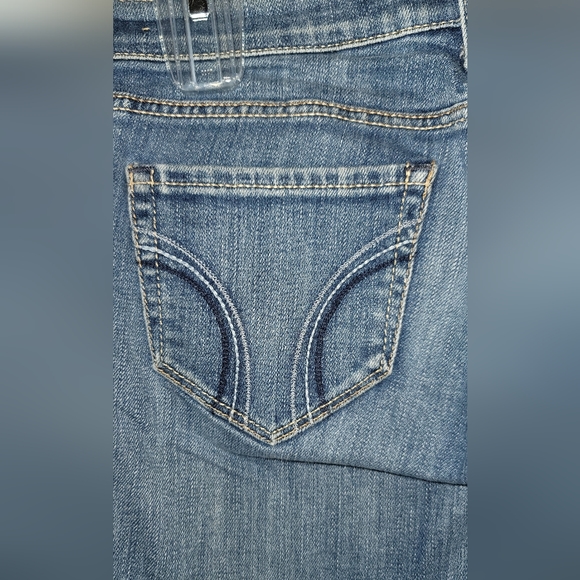 Hollister Denim Jeans 5 pocket decorative stitching - Picture 3 of 11